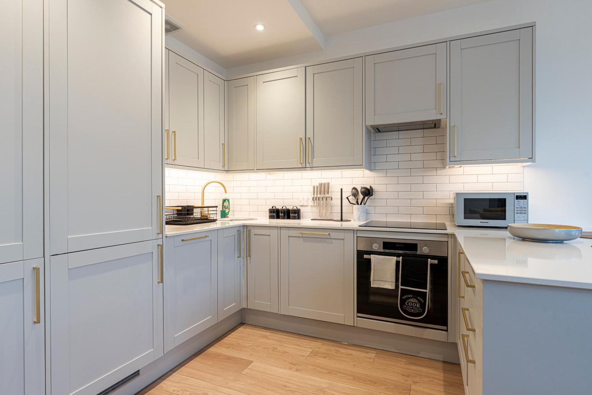 Stylish 1 Bed Flats In Soho, Next To Piccadilly Circus And Trafalgar Square ลอนดอน ภายนอก รูปภาพ